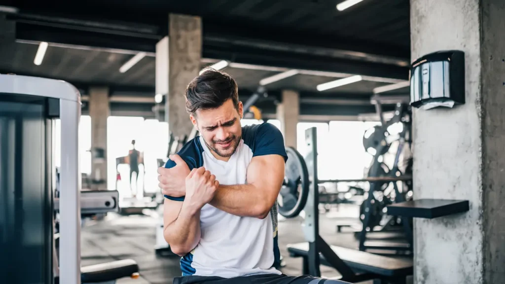 How to Prevent Workout Injuries and Stay Safe in Gym?